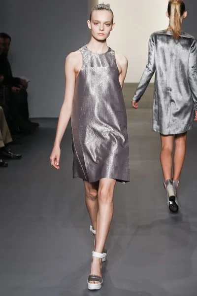 Look 33